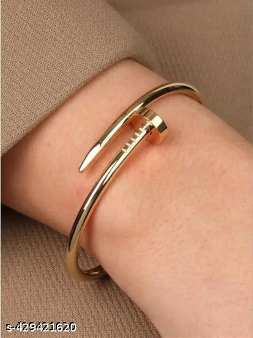 Navjai Premium Nail-Inspired Gold-Plated Bracelet